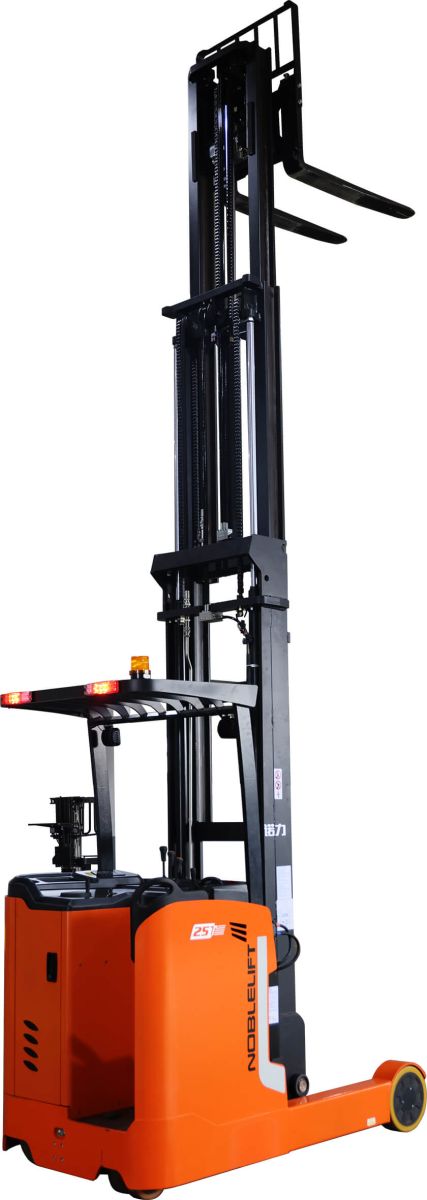 Ричтрак Noblelift RT15ST2 — узкопроходной электрический ричтрак 1500 кг