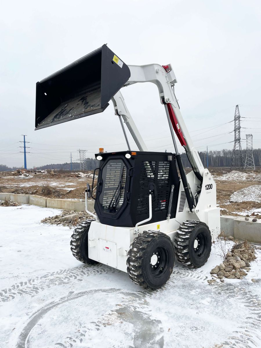 Мини фронтальный погрузчик Wecan WT1200 1200 кг