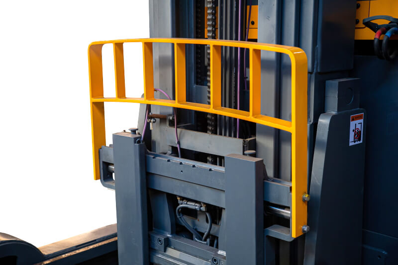 Ричтрак электрический с кабиной Xilin CQD20‑D 2000 кг 9,5 м