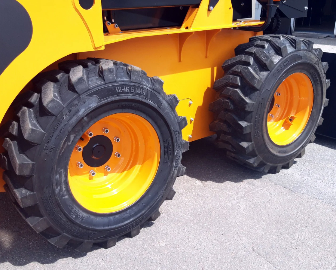 Мини-погрузчик с бортовым поворотом BAWOO BSL400EX 1430 кг