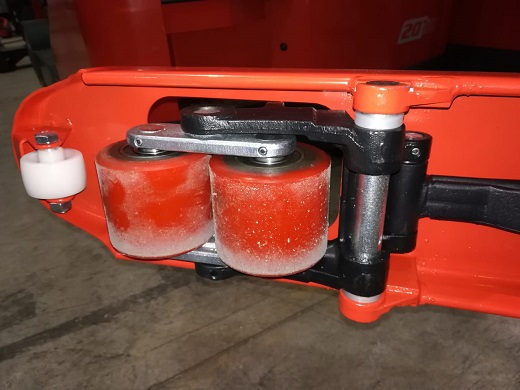 Гидравлическая тележка Noblelift DF25 550×1150 мм PU+PU тандем handle B