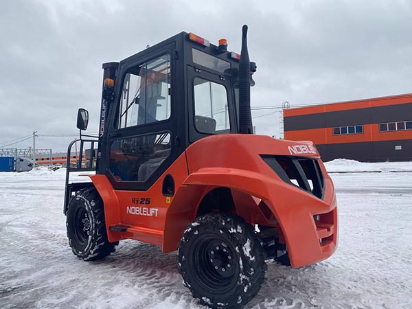 Дизельный погрузчик Noblelift FD4RT25 2500 кг