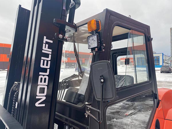 Дизельный погрузчик Noblelift FD4RT25 2500 кг