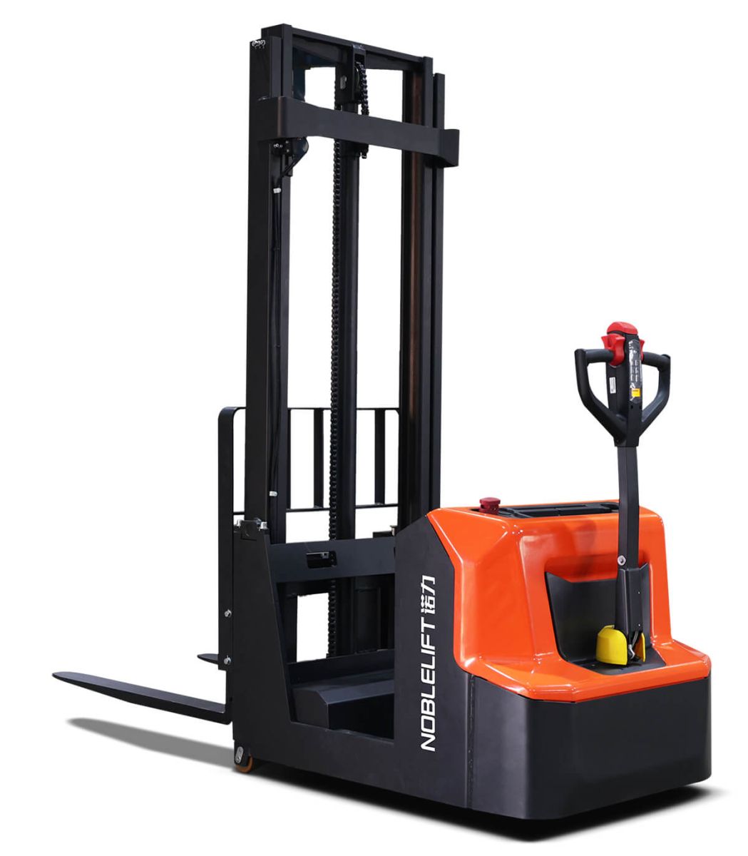 Самоходный штабелер PSE06NCB Noblelift,  высота подъема 2600-3200 мм, г/п 600 кг