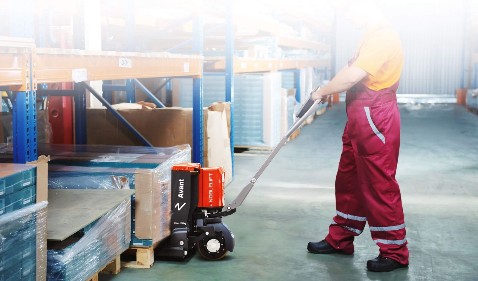 Электрическая самоходная тележка Noblelift PWB150 1500 кг