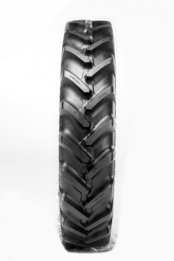Шина 270/95R32