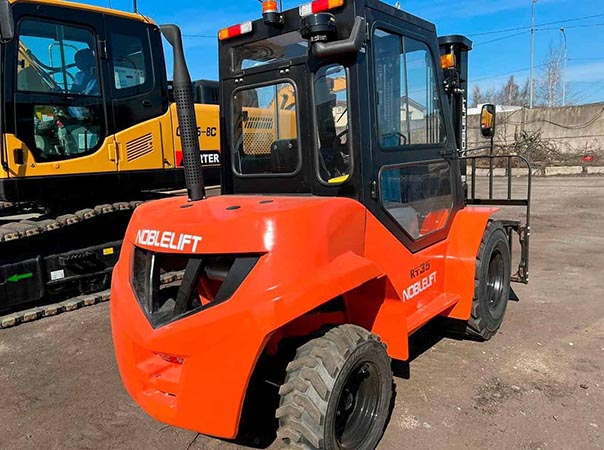Погрузчик дизельный грузоподъемность 3,5 тонны Noblelift FD2RT35 мачта 6 м